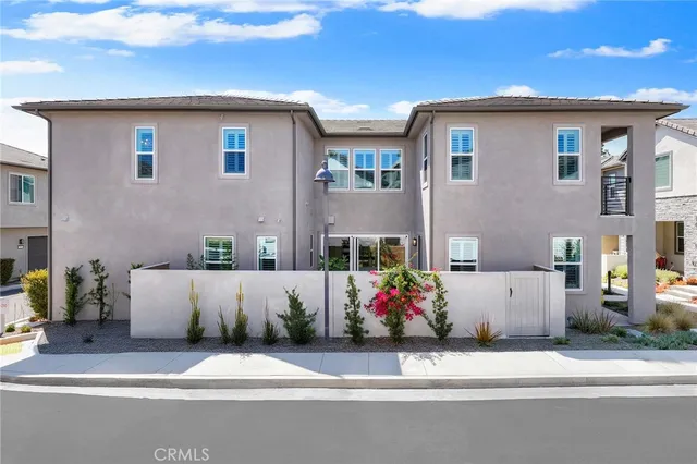 $6,800 | 208 Zawn, Irvine, CA 92618