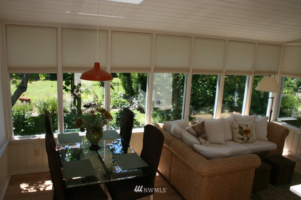 820 Devries Road Oak Harbor, WA 98277 - Photo 5 of 25 Gallery Image 5