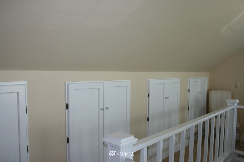 820 Devries Road Oak Harbor, WA 98277 - Photo 8 of 25 Gallery Image 8