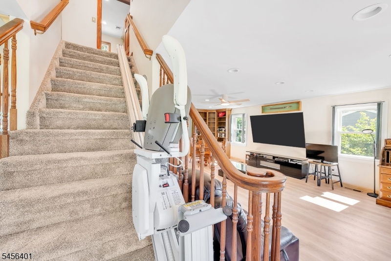 13 Hopatchung Road Hopatcong, NJ 07843 - Photo 29 of 35 Gallery Image 29