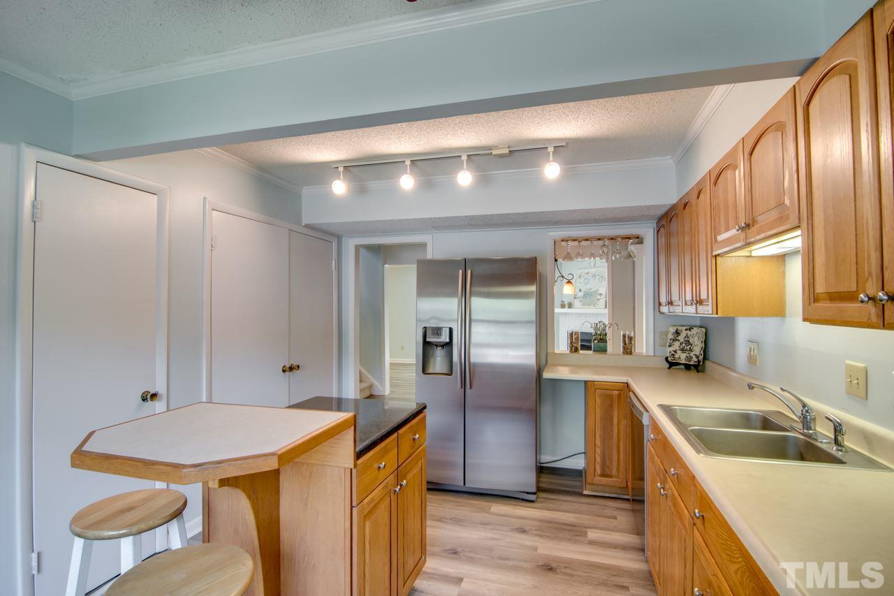 1304 Seaton Road, Unit T13 Durham, NC 27713 - Photo 6 of 30