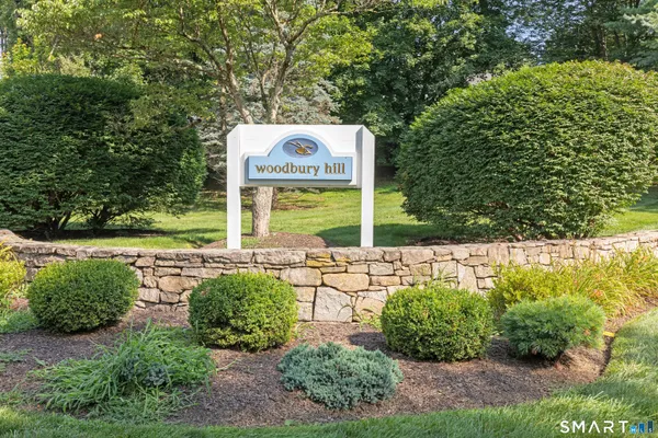 $525,000 | 35 Woodbury Hill, Unit 35, Woodbury, CT 06798