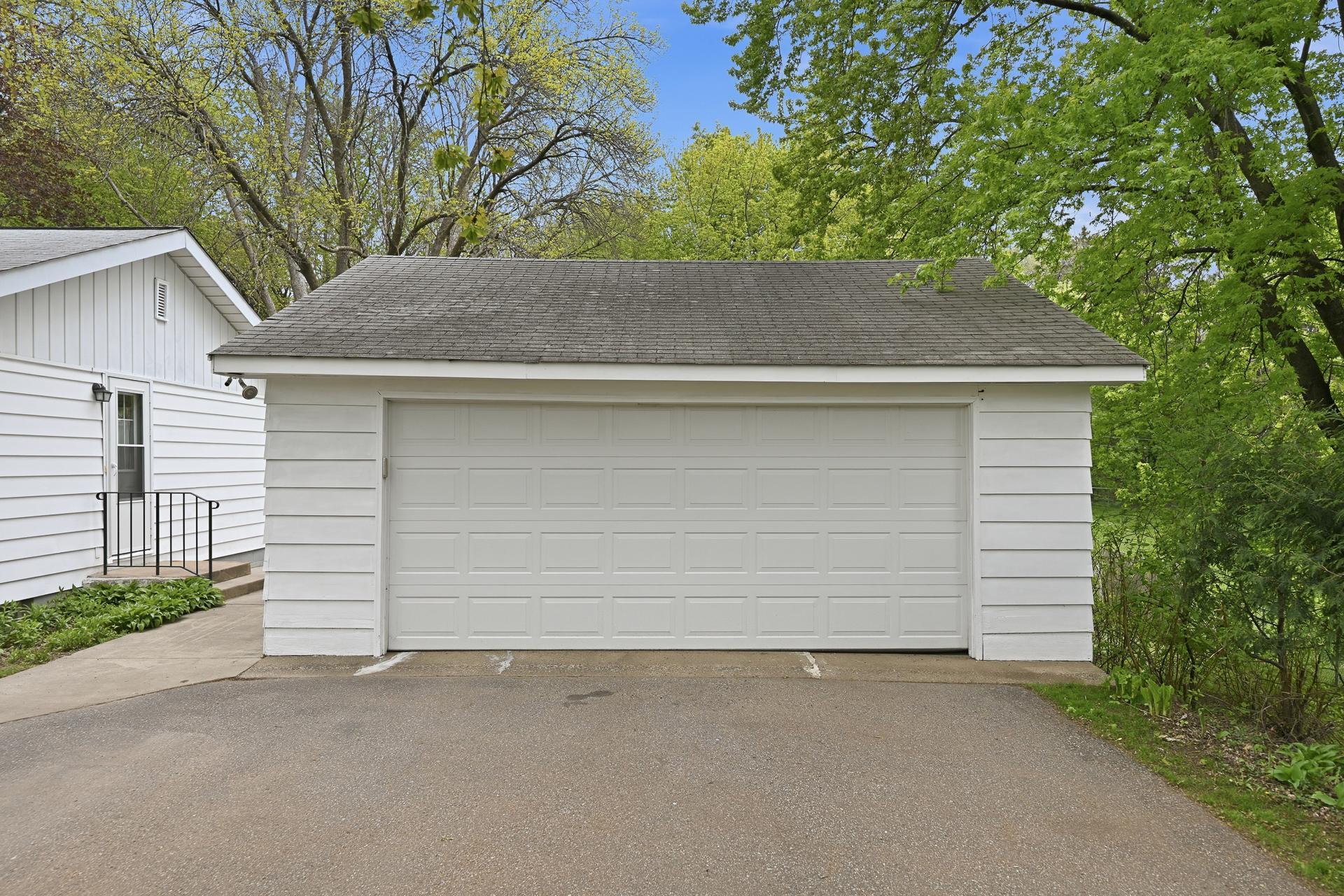 4109 Windridge Circle Hopkins, MN 55305 - Photo 2 of 48