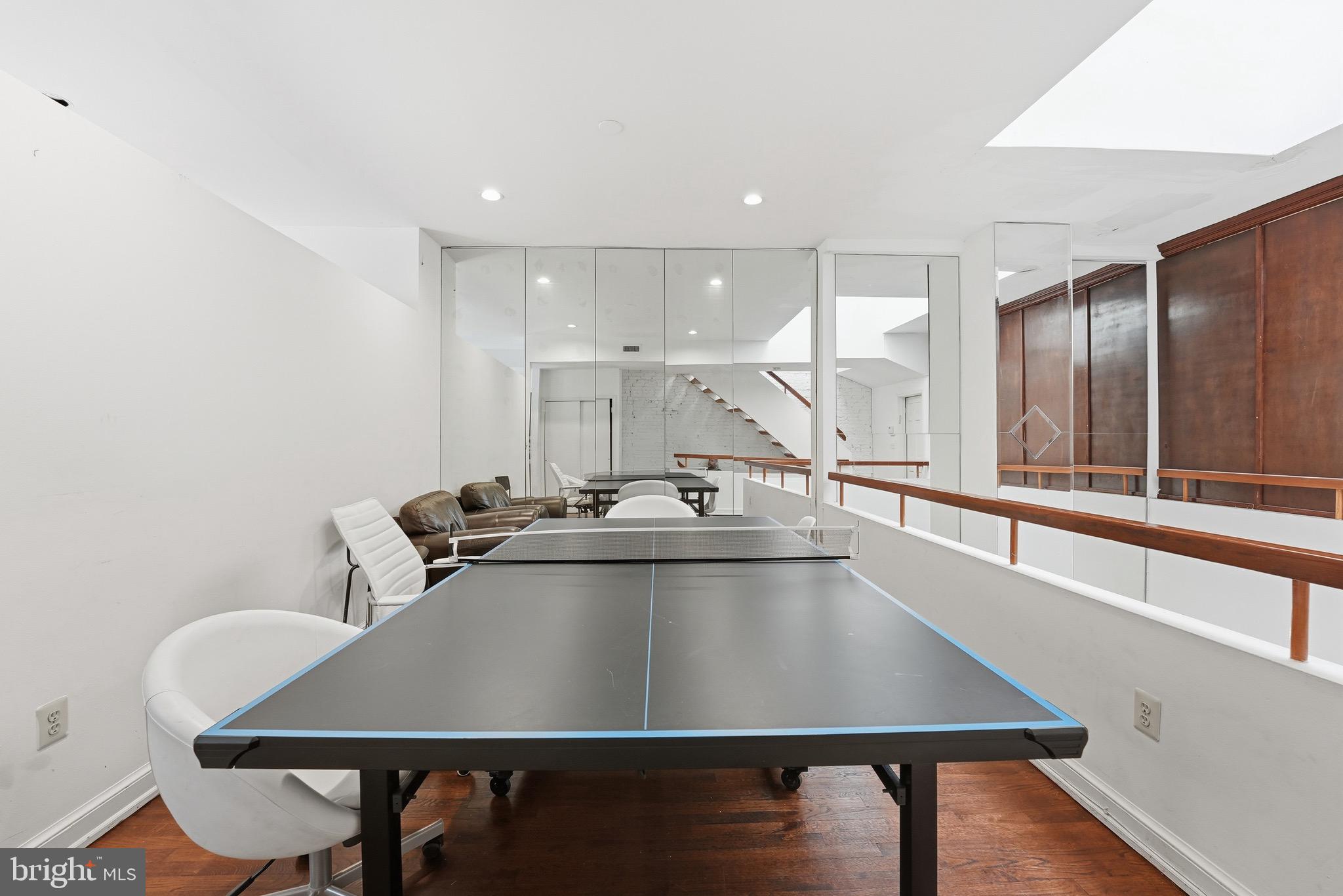 2211 Washington Circle Northwest Washington, DC 20037 - Photo 20 of 39