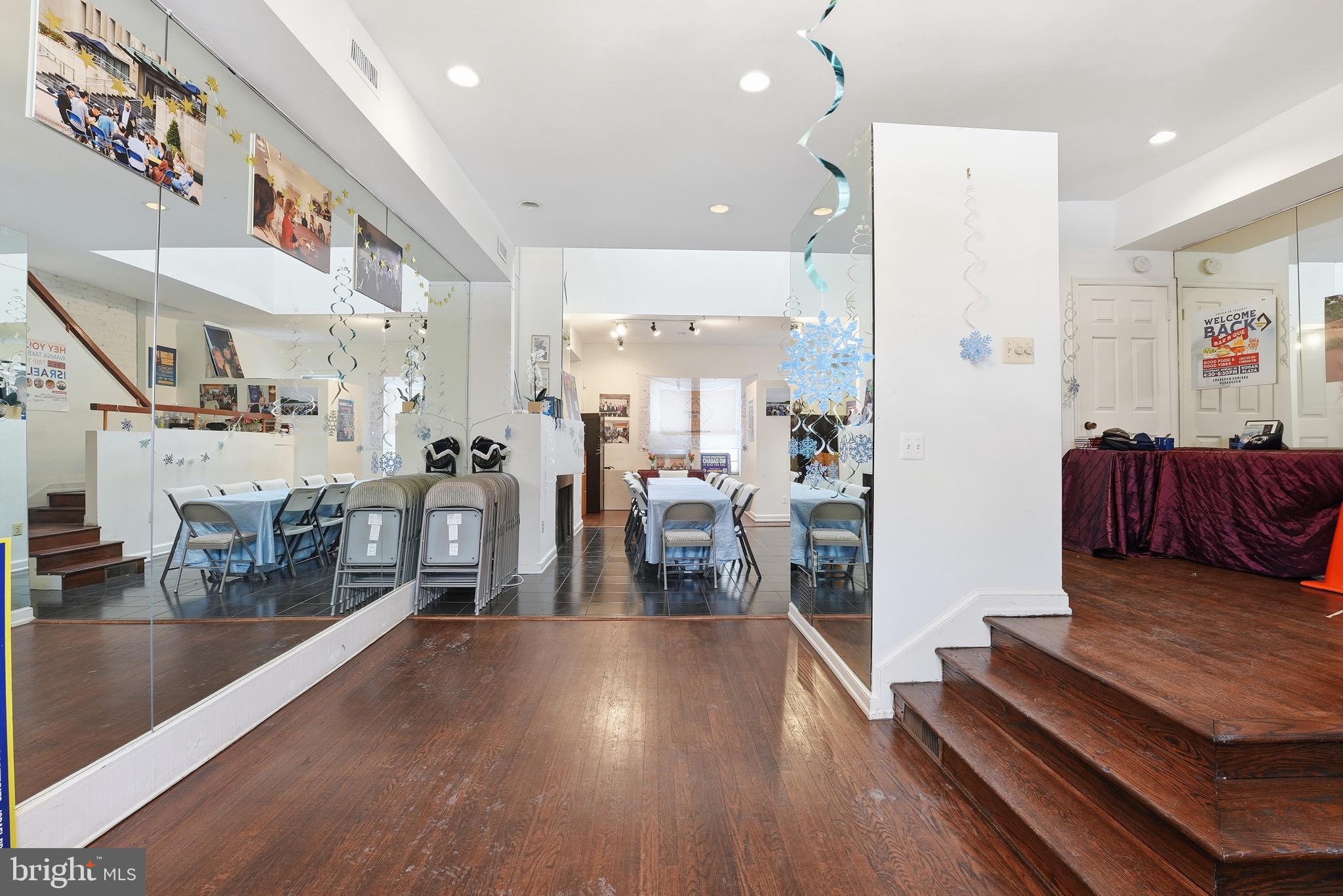 2211 Washington Circle Northwest Washington, DC 20037 - Photo 9 of 39