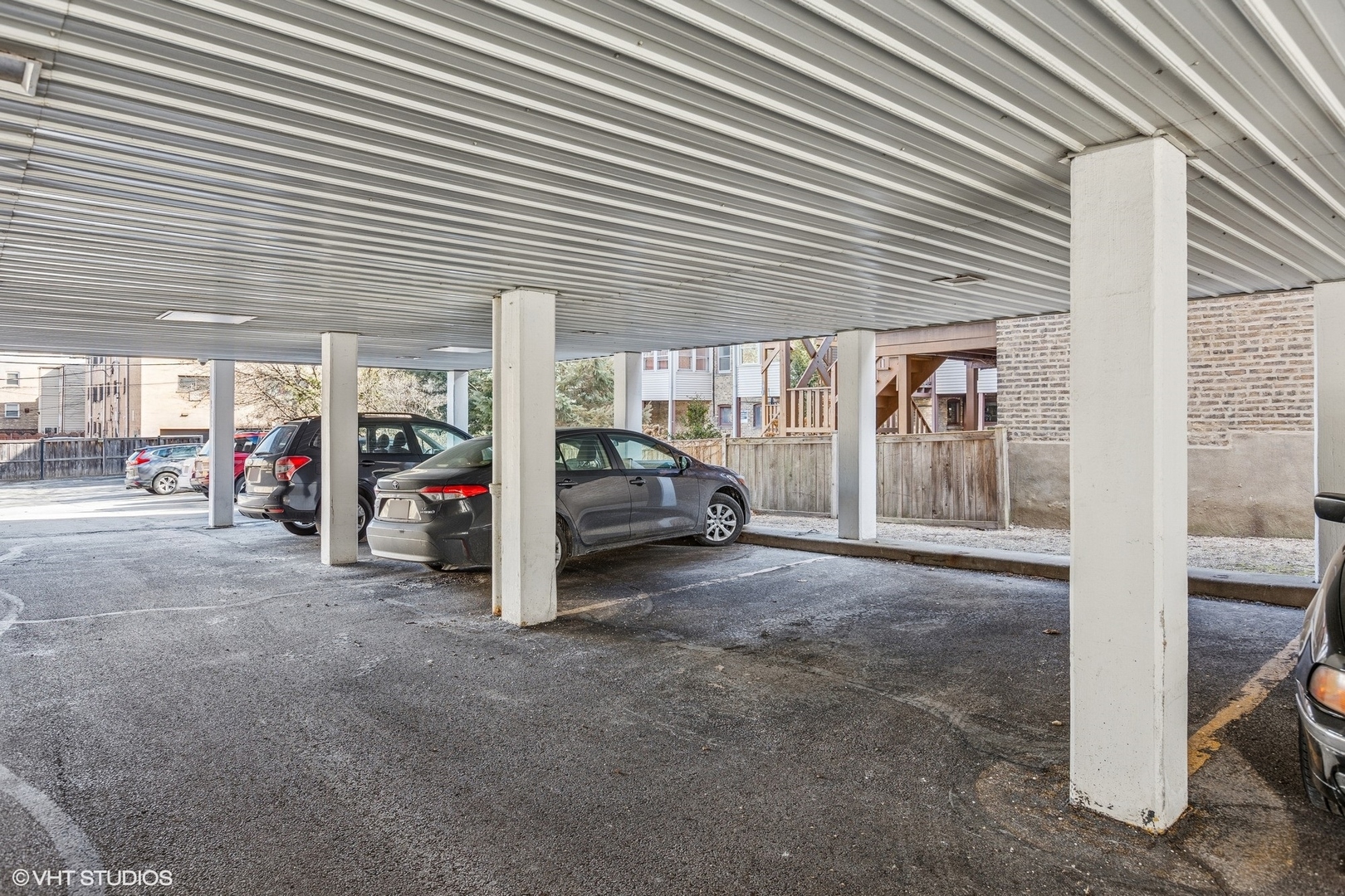 835 Ridge Avenue, Unit 102 Evanston, IL 60202 - Photo 16 of 18 Gallery Image 16