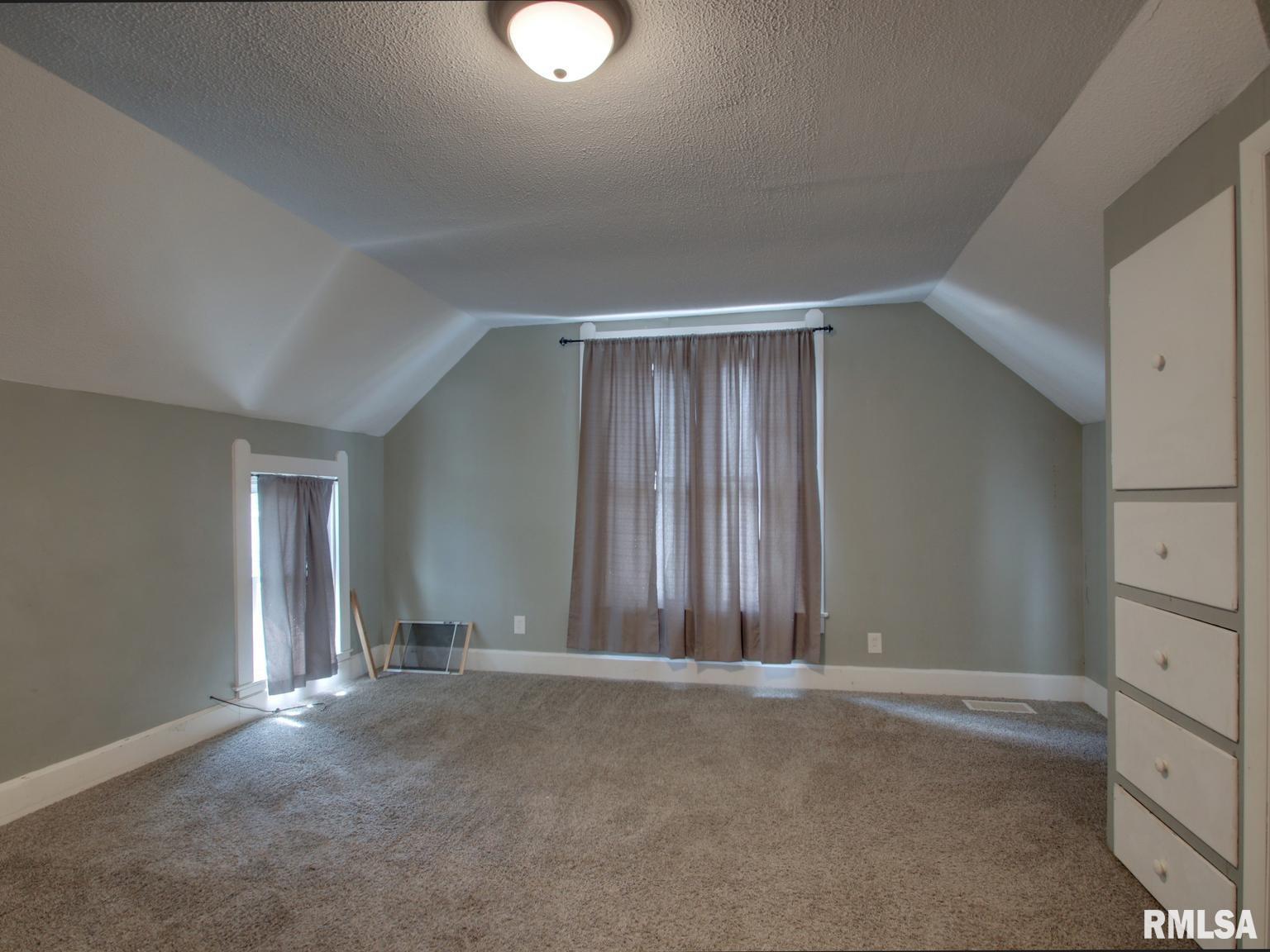 621 South 17th Street Quincy, IL 62301 - Photo 17 of 29