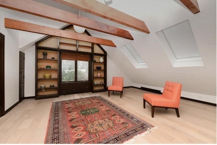 31 Ellisville Road Plymouth, MA 02360 - Photo 20 of 40 a living room with furniture and a rug