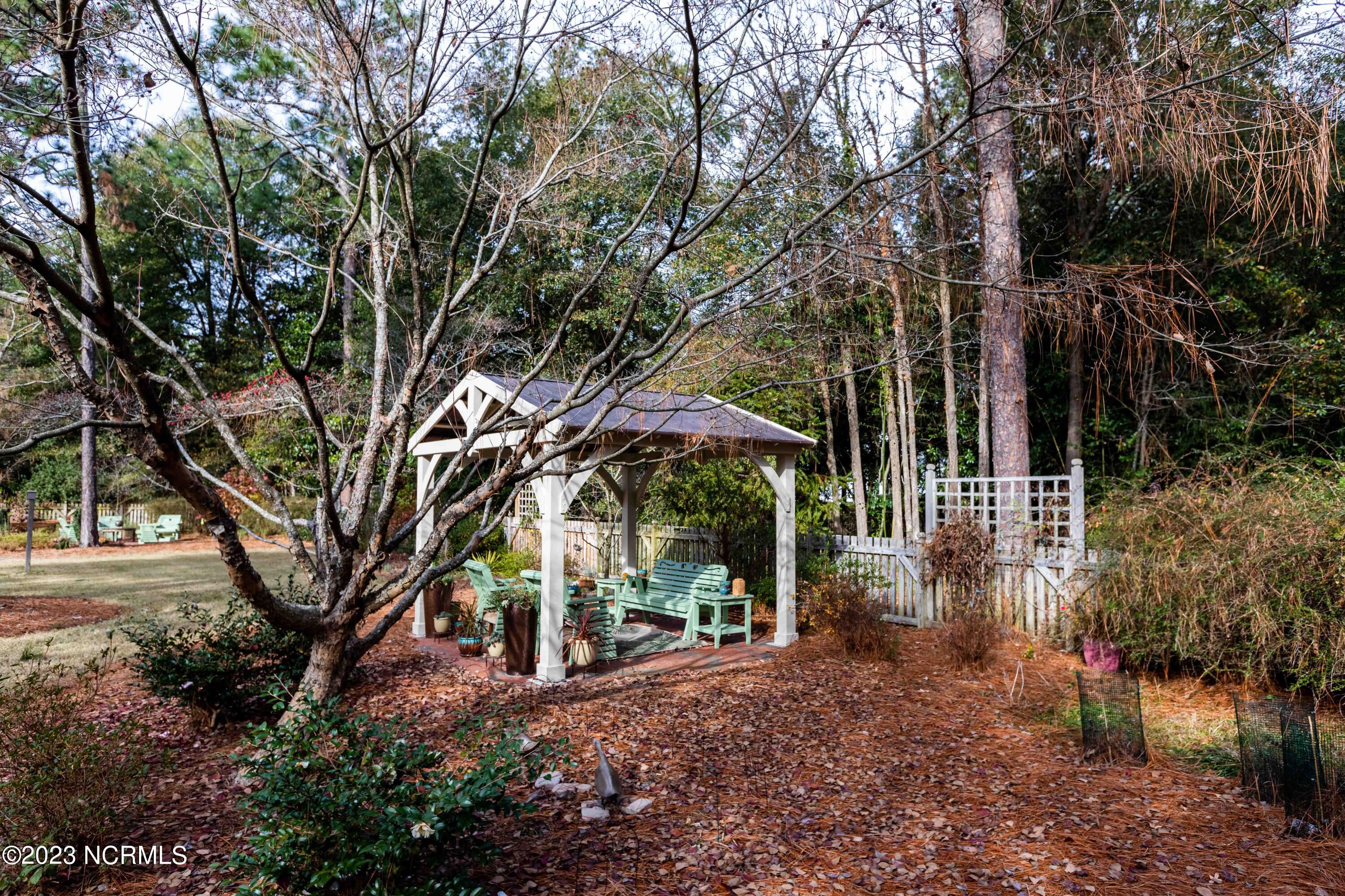 15 Wilson Road Pinehurst, NC 28374 - Photo 30 of 36 Gazebo