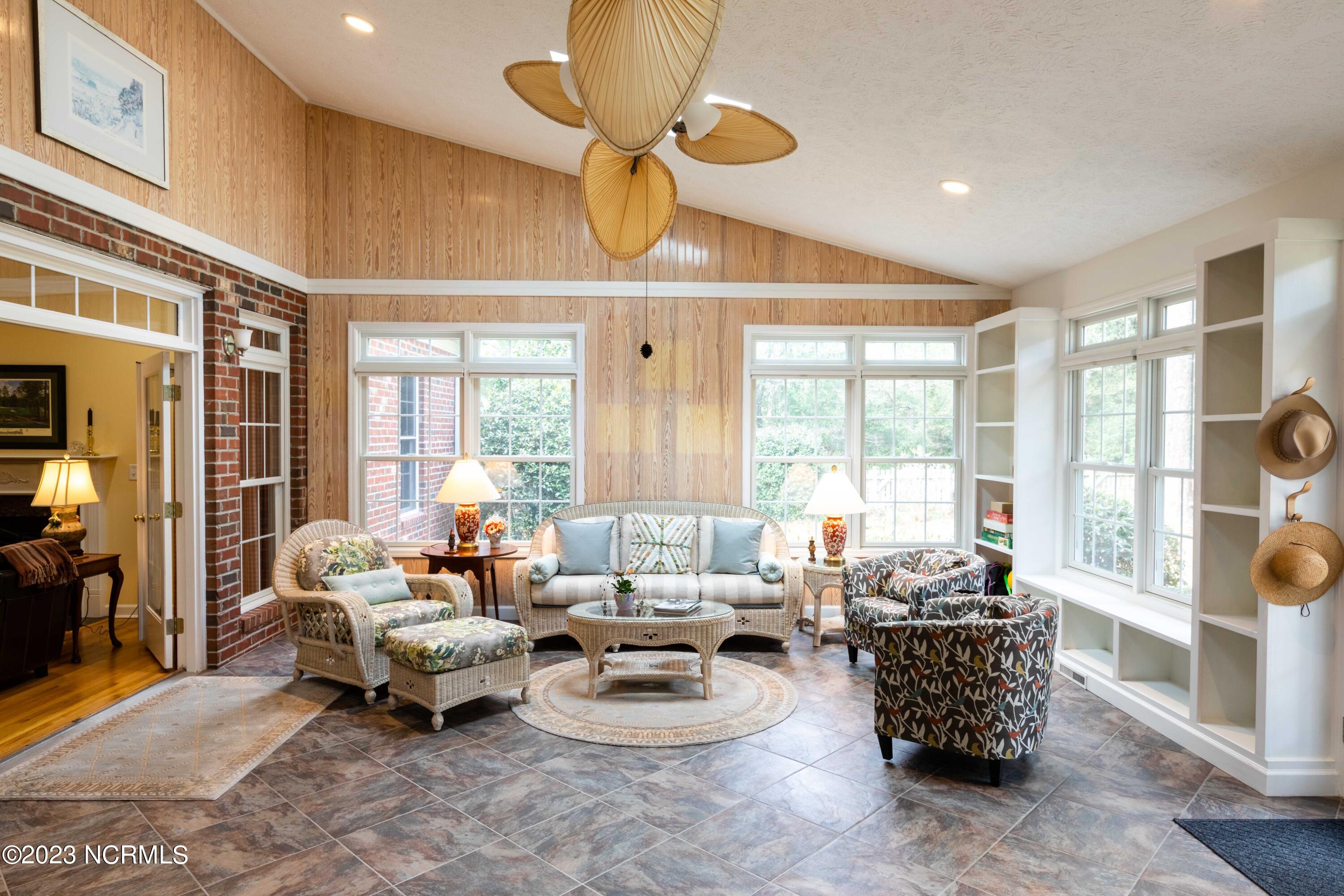 15 Wilson Road Pinehurst, NC 28374 - Photo 6 of 36 Great Room