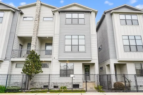 $3,150 | 1508 Beall Street, Houston, TX 77008