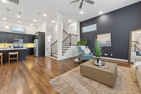 $3,150 | 1508 Beall Street, Houston, TX 77008