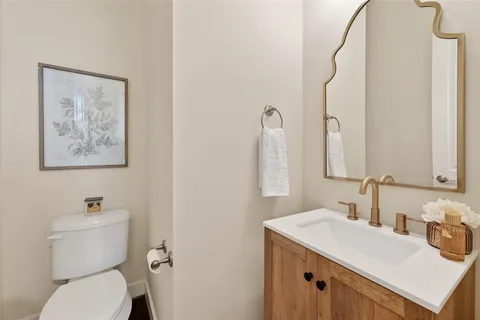 $3,150 | 1508 Beall Street, Houston, TX 77008