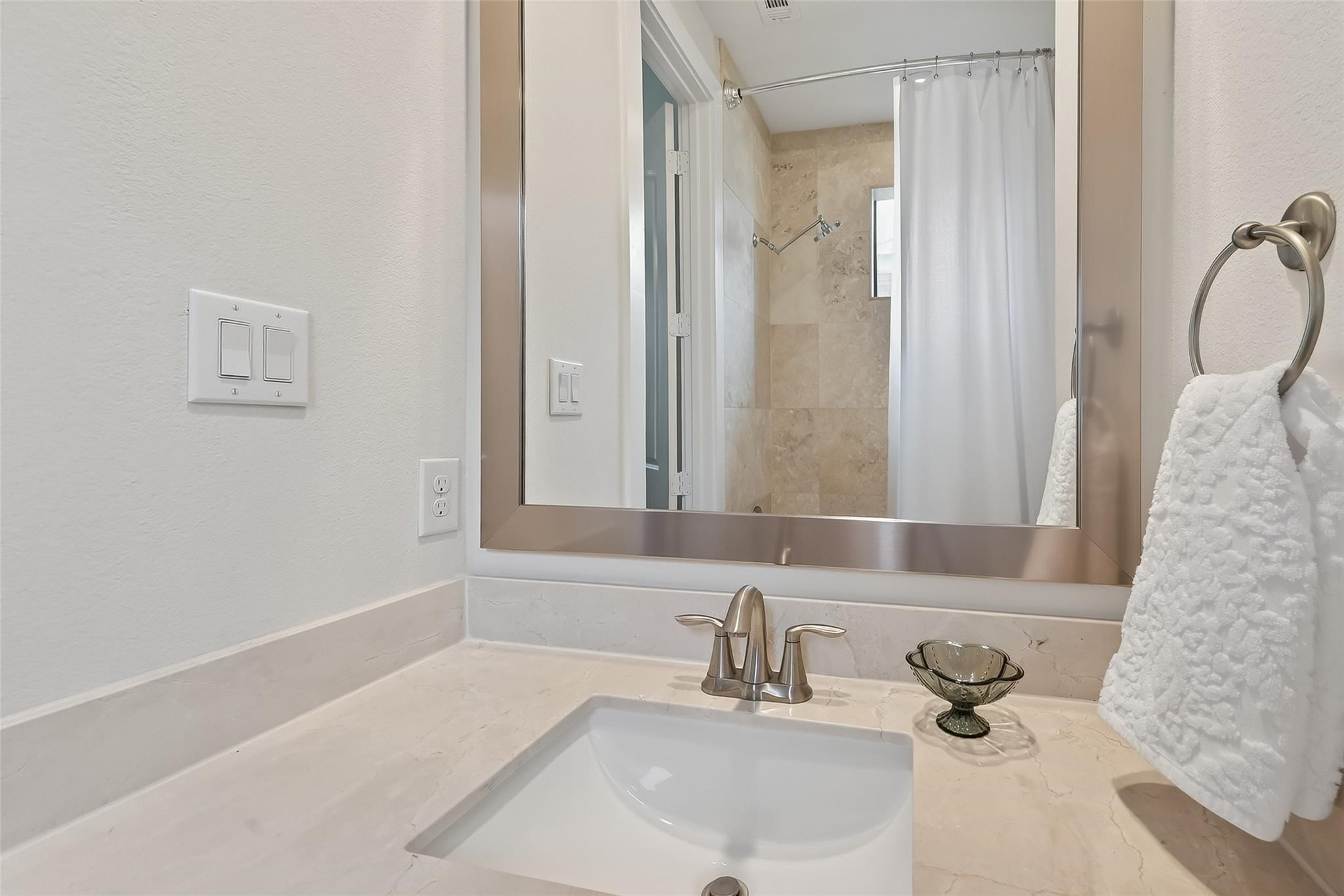 1508 Beall Street Houston, TX 77008 - Photo 38 of 40
