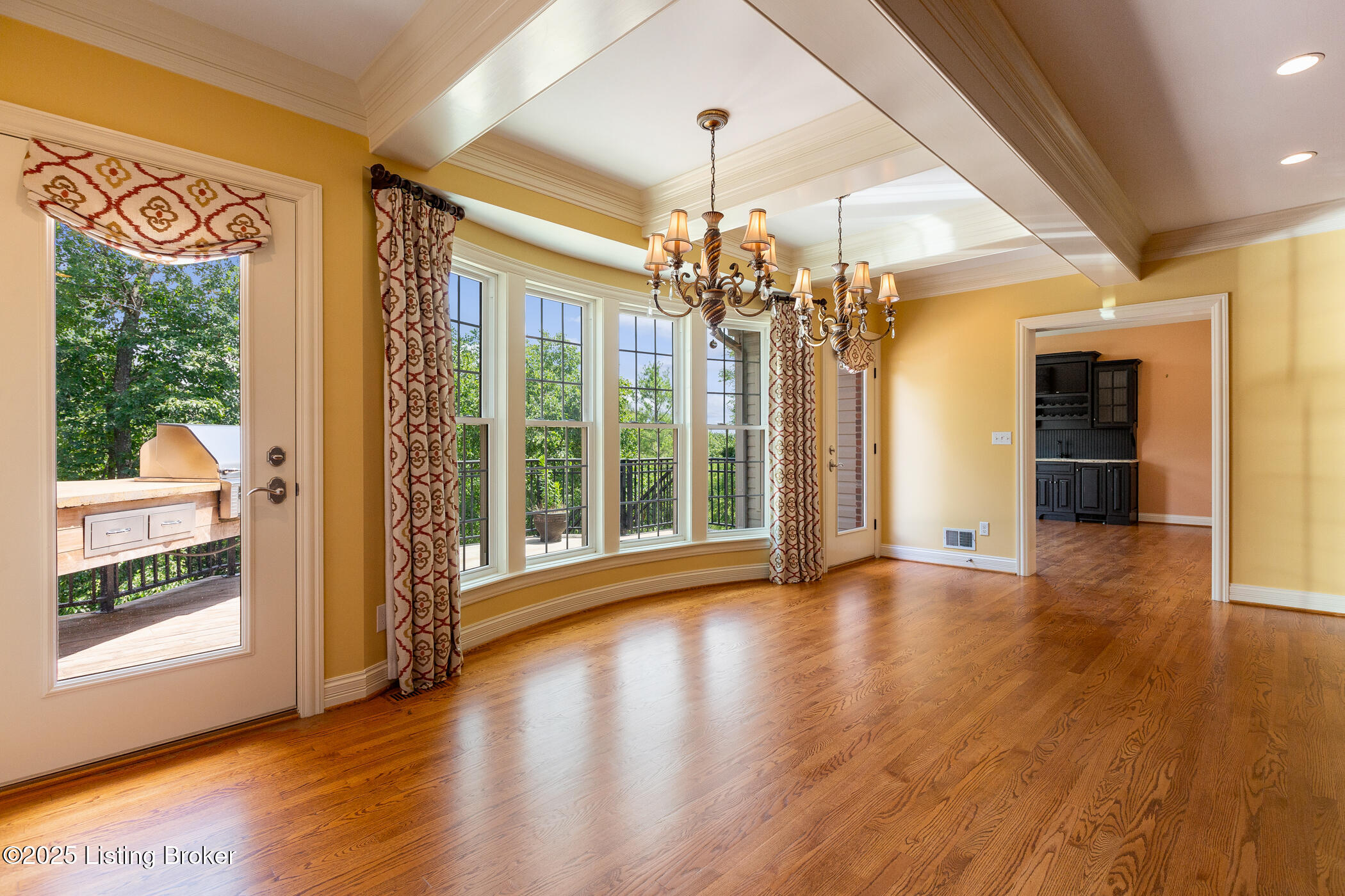 1908 Grand Ridge Road Louisville, KY 40214 - Photo 15 of 113 Dining Room