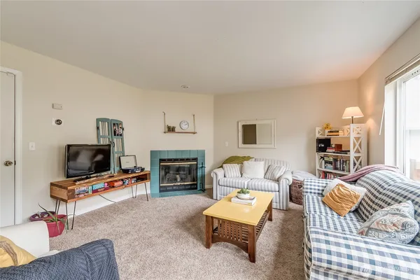 $875,000 | 824 Blueberry Lane, Bellingham, WA 98229