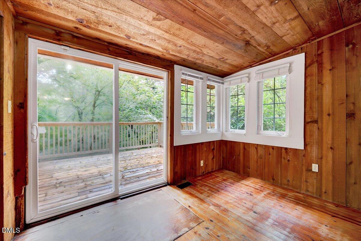 121 Purefoy Road Chapel Hill, NC 27514 - Photo 17 of 34 Bedroom