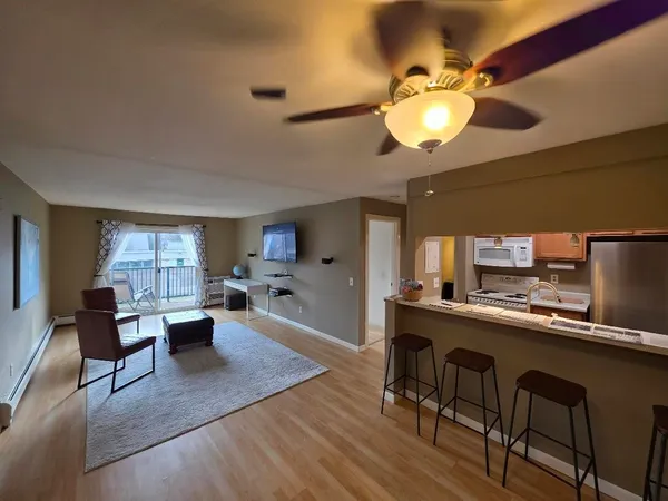 $143,999 | 4326 Melody Lane, Unit 202, Madison, WI 53704