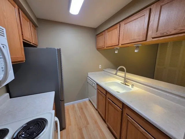 $149,999 | 4326 Melody Lane, Unit 202, Madison, WI 53704