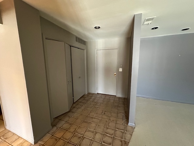 1125 Lake Cook Road, Unit 203E Northbrook, IL 60062 - Photo 3 of 13 a view of a hallway