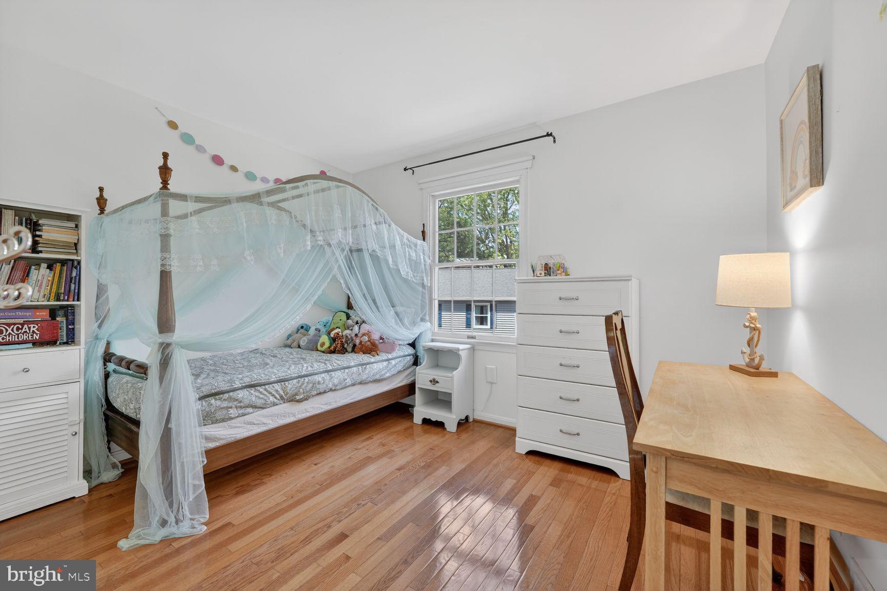 7010 Lamp Post Lane Alexandria, VA 22306 - Photo 19 of 25 Bedroom 4