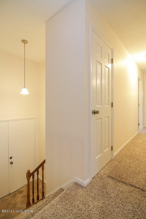 5802 Stone Bluff Road Louisville, KY 40291 - Photo 7 of 32 0007