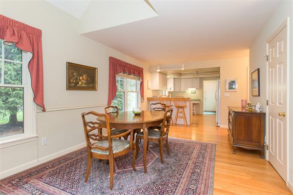 28 Stratham Green Road, Unit 28 Stratham, NH 03885 - Photo 6 of 30