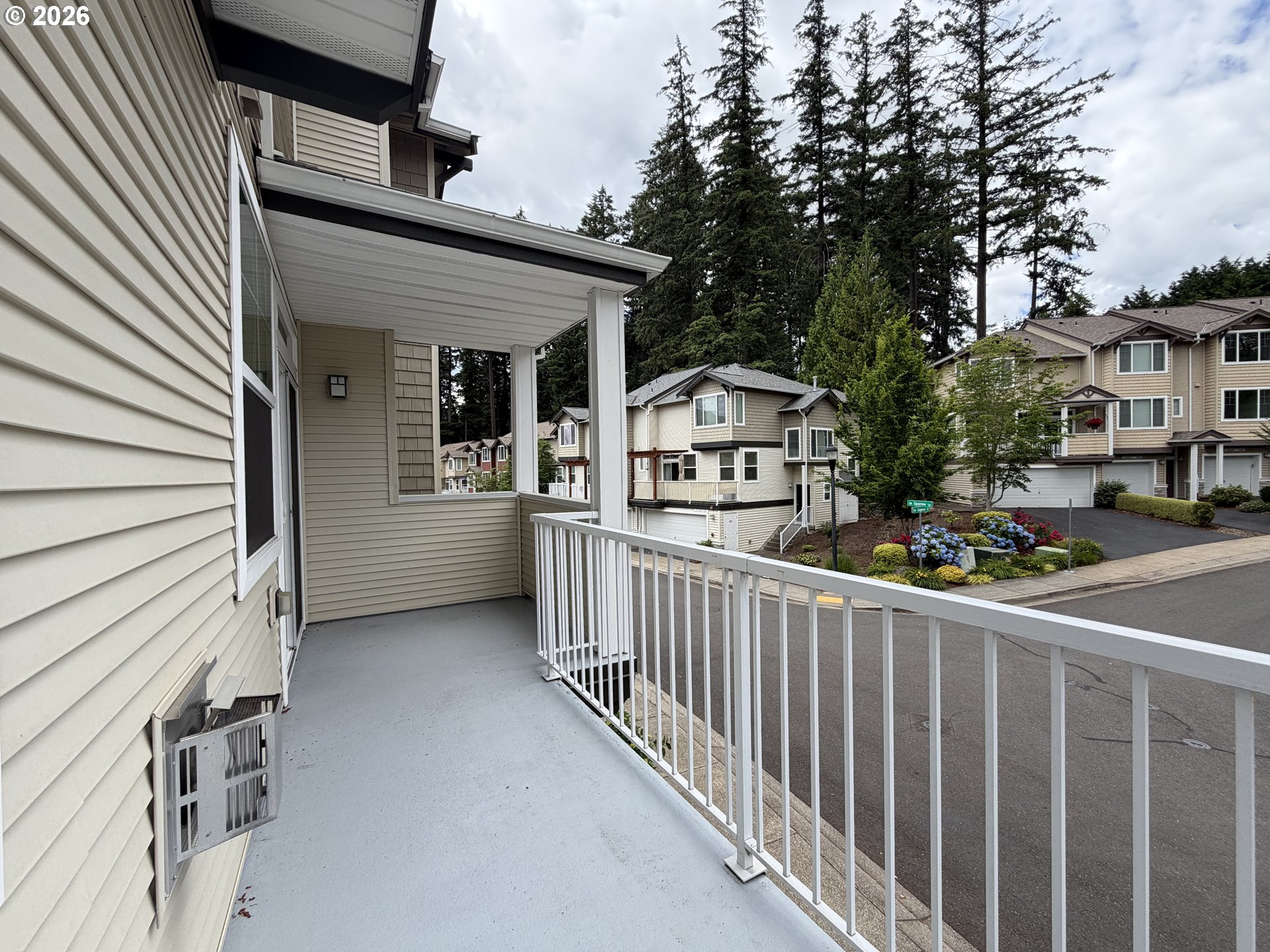 15485 Southwest Sparrow Loop, Unit 101 Beaverton, OR 97007 - Photo 5 of 23
