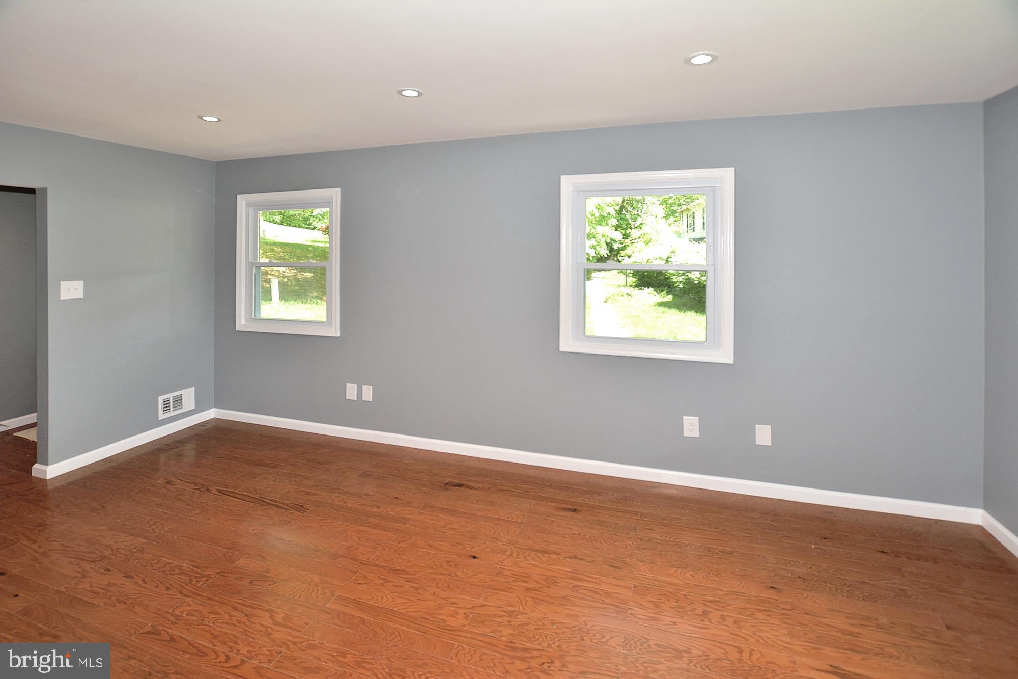 12129 Dove Circle Laurel, MD 20708 - Photo 9 of 15
