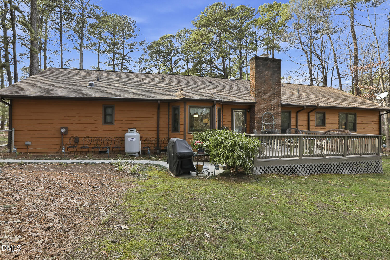 8421 Crowder Road Raleigh, NC 27603 - Photo 47 of 51 048