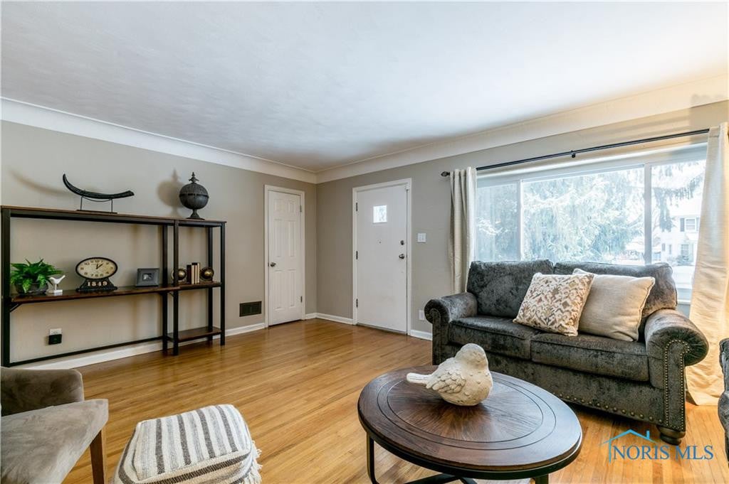 1138 Westgate Road Toledo, OH 43615 - Photo 6 of 50 Gallery Image 6