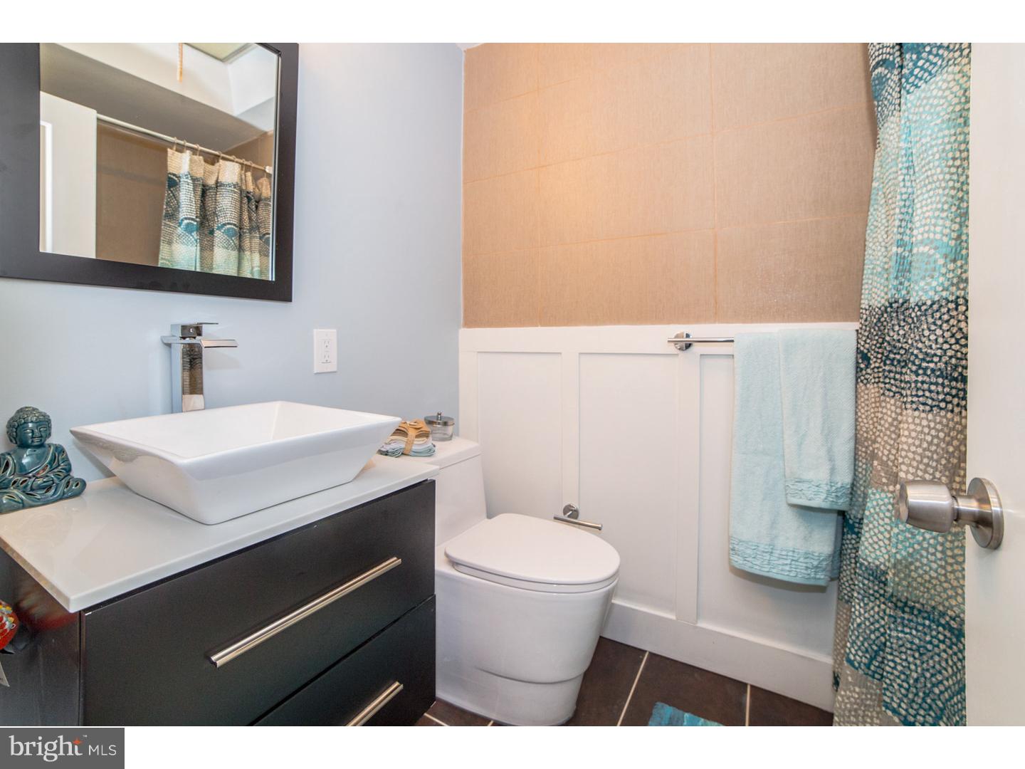 3344 Gurley Road Philadelphia, PA 19154 - Photo 15 of 24 Bathroom
