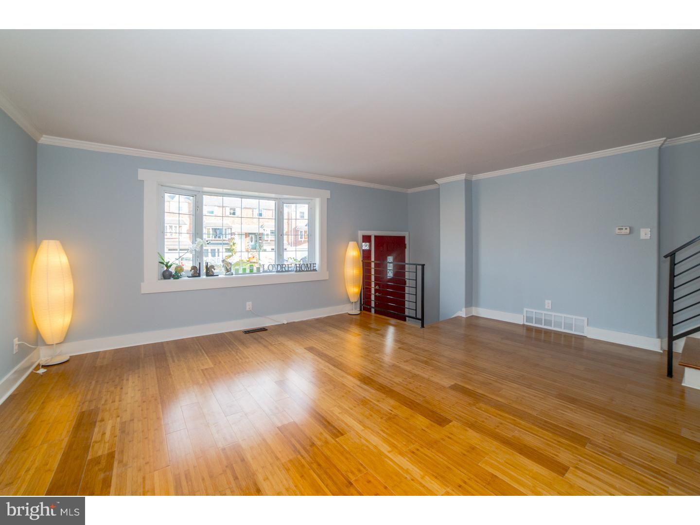 3344 Gurley Road Philadelphia, PA 19154 - Photo 3 of 24 Living Room
