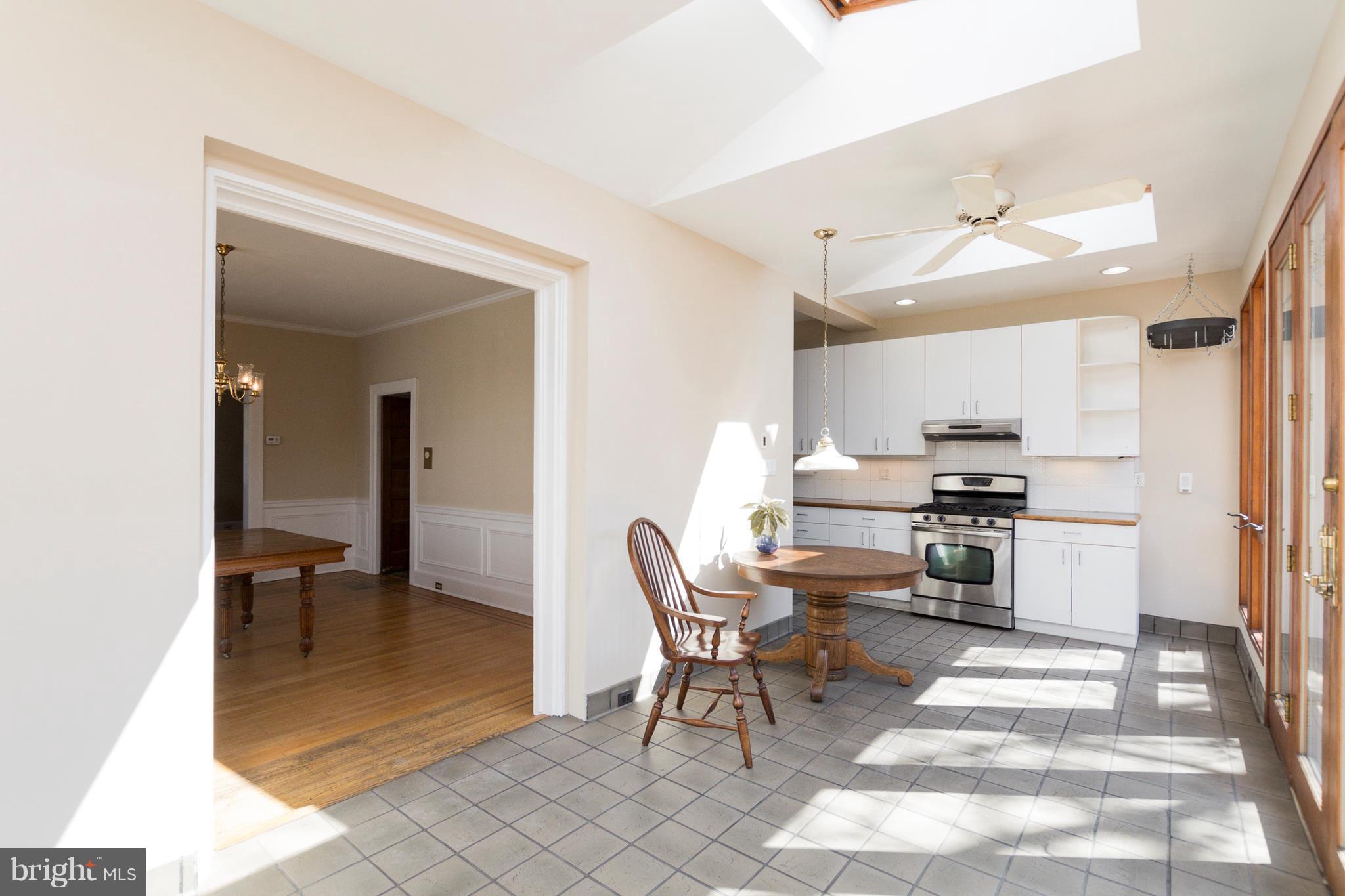 3920 Cloverhill Road Baltimore, MD 21218 - Photo 13 of 29 Kitchen