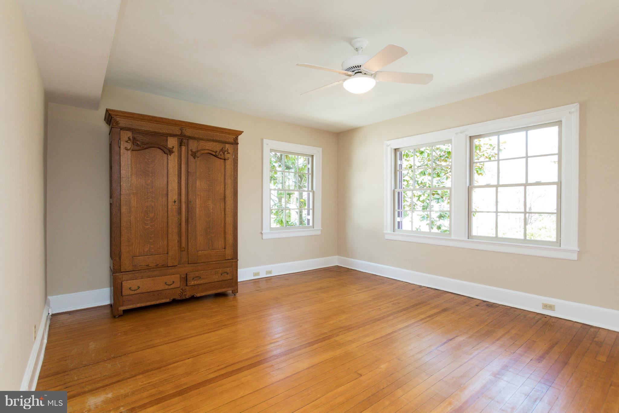 3920 Cloverhill Road Baltimore, MD 21218 - Photo 16 of 29 Bedroom