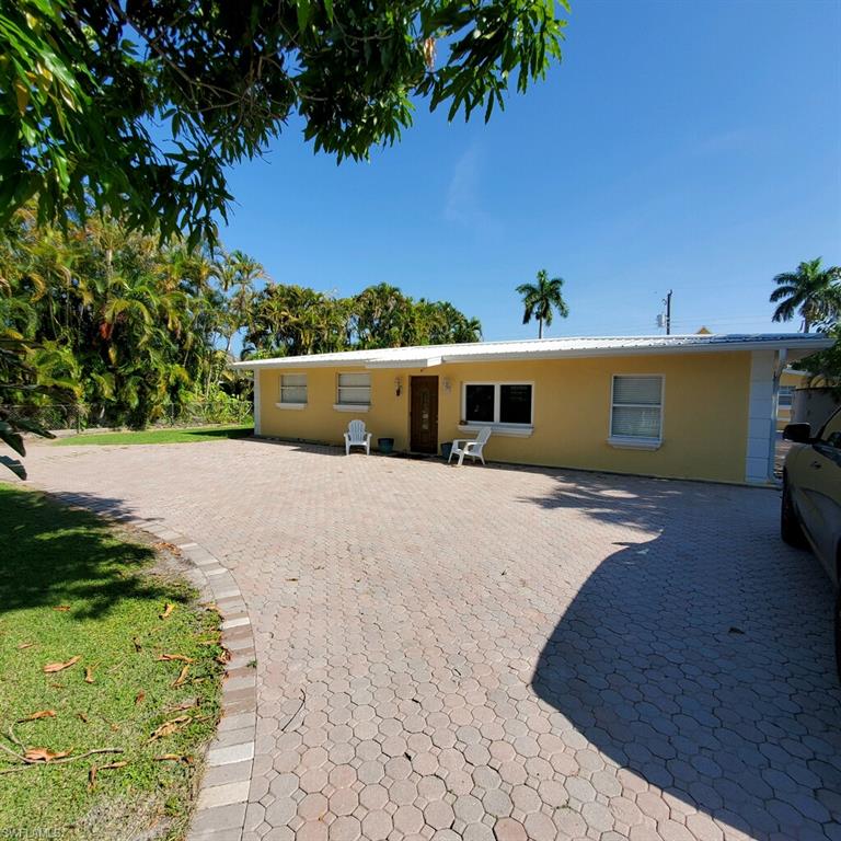 1285 Creech Road Naples, FL 34103 - Photo 1 of 22 Gallery Image 1