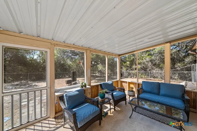 $305,000 | 1369 Lakeview Drive, Canyon Lake, TX 78133