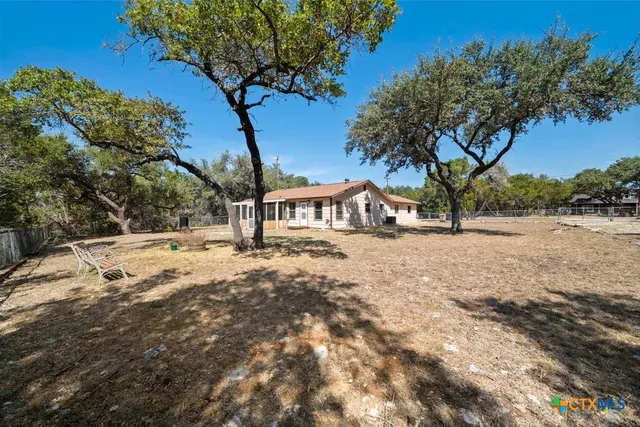 $305,000 | 1369 Lakeview Drive, Canyon Lake, TX 78133