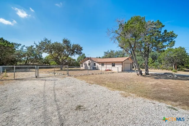 $305,000 | 1369 Lakeview Drive, Canyon Lake, TX 78133