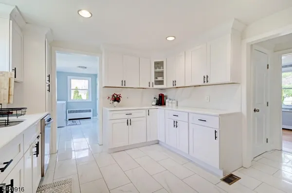 $5,900 | 95 West Northfield Road, Livingston, NJ 07039