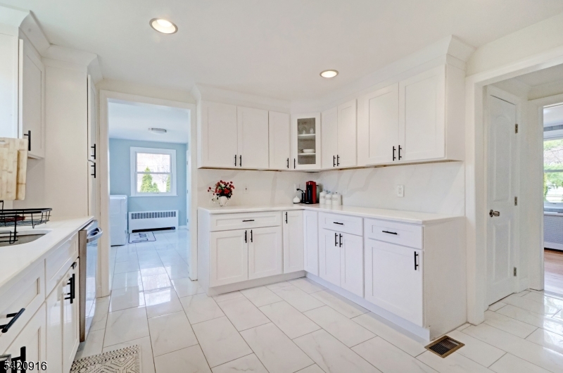 95 West Northfield Road Livingston, NJ 07039 - Photo 13 of 23