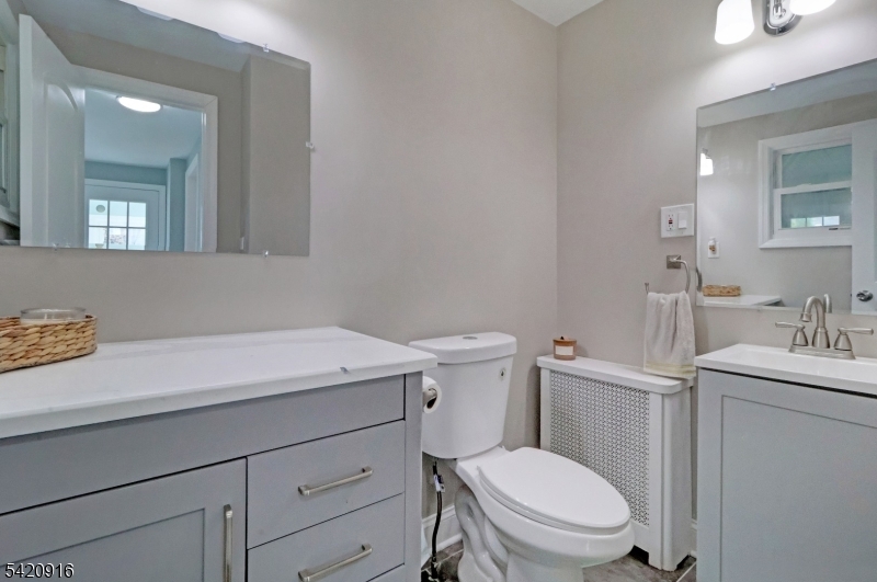 95 West Northfield Road Livingston, NJ 07039 - Photo 15 of 23