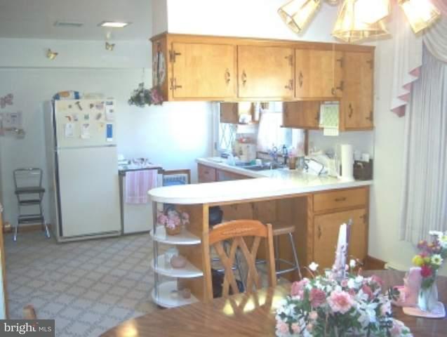 5832 Devonshire Road Harrisburg, PA 17112 - Photo 5 of 9 Gallery Image 5
