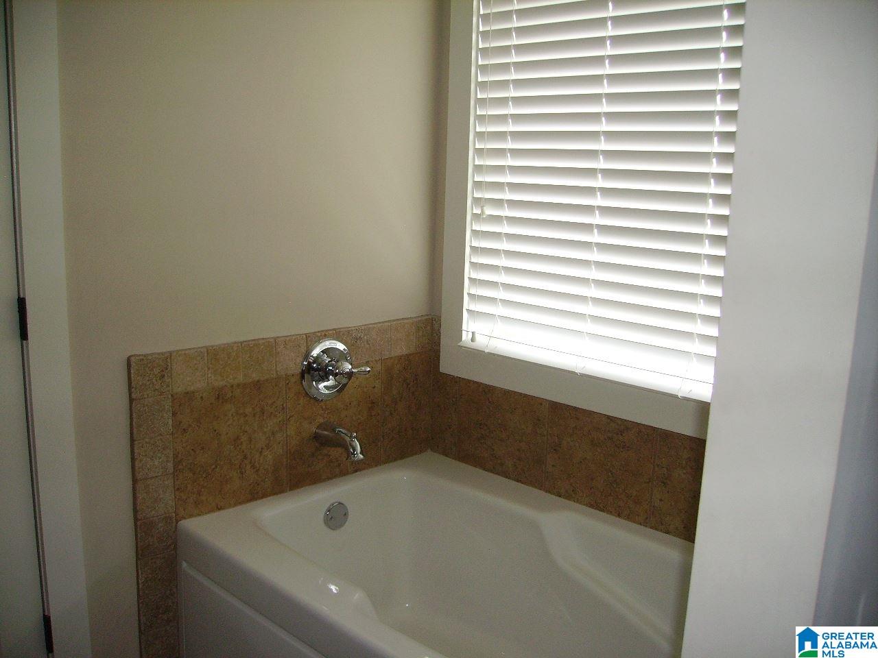 113 Kingston Ridge, Unit 3 024 Birmingham, AL 35211 - Photo 14 of 21