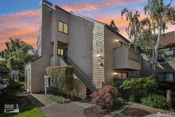 $705,000 | 53 Cove Lane, Redwood City, CA 94065