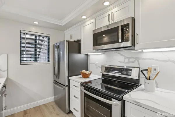 $705,000 | 53 Cove Lane, Redwood City, CA 94065