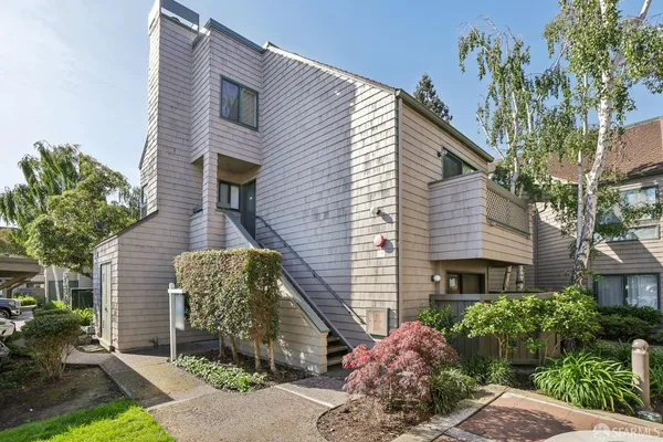 $705,000 | 53 Cove Lane, Redwood City, CA 94065