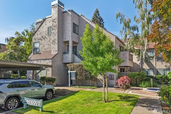 $705,000 | 53 Cove Lane, Redwood City, CA 94065