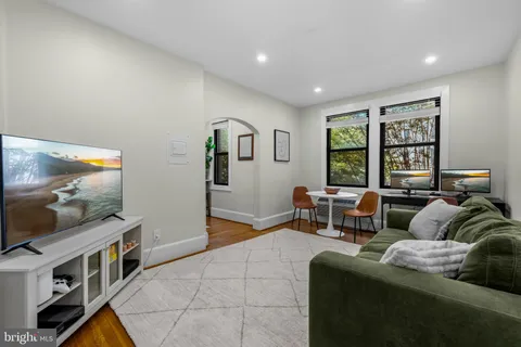 $445,000 | 1726 17th Street Northwest, Unit 201, Washington, DC 20009