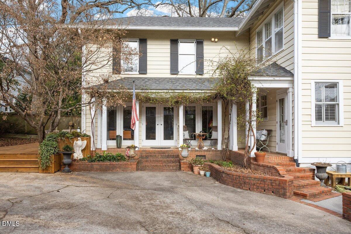 2309 Fairview Road Raleigh, NC 27608 - Photo 13 of 31 2309 Fairview Rd 2856128_08